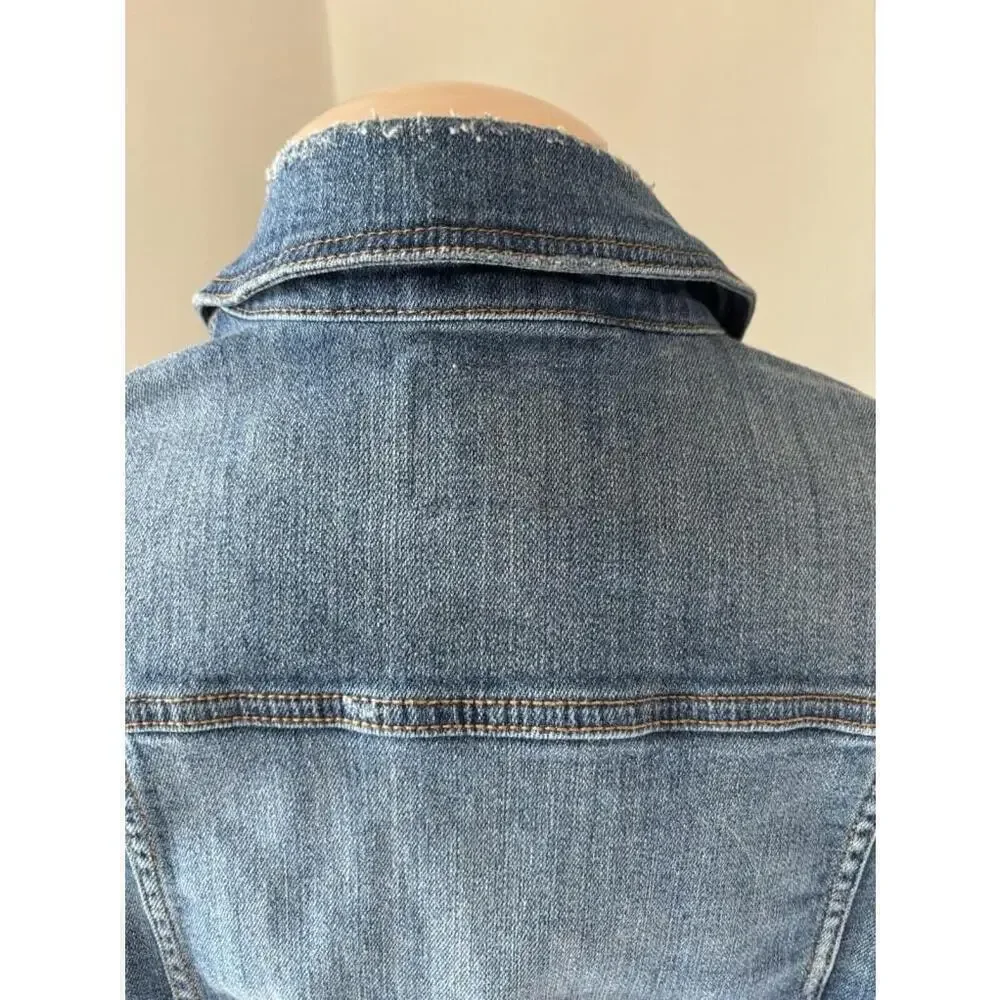 Torrid Distressed Jean Jacket Womens Size 0 Large Denim Medium Wash Button - Picture 5 of 13